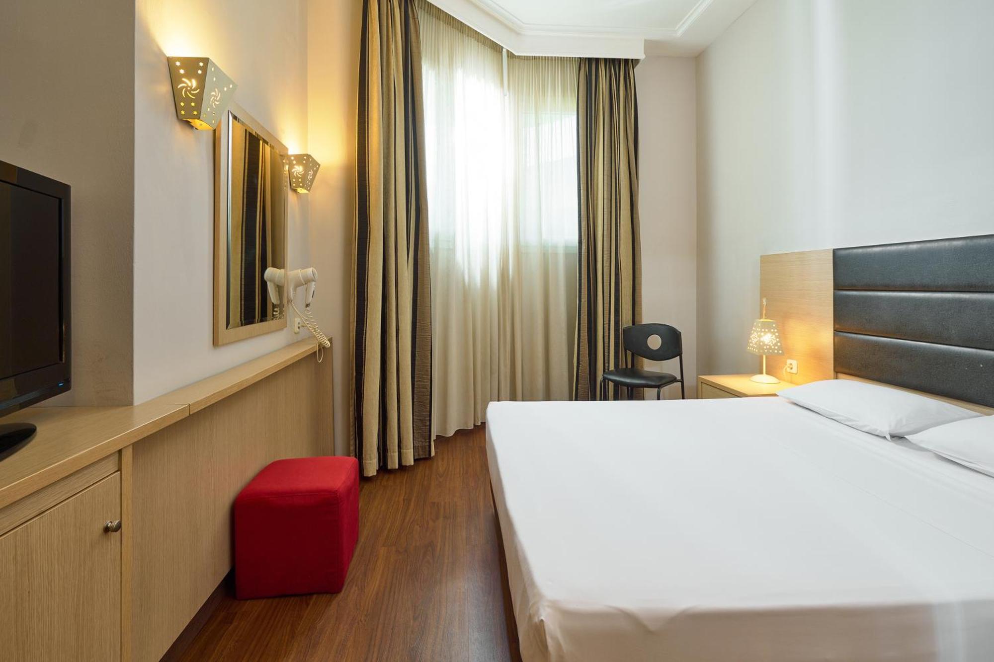 Iris Hotel Терми Экстерьер фото