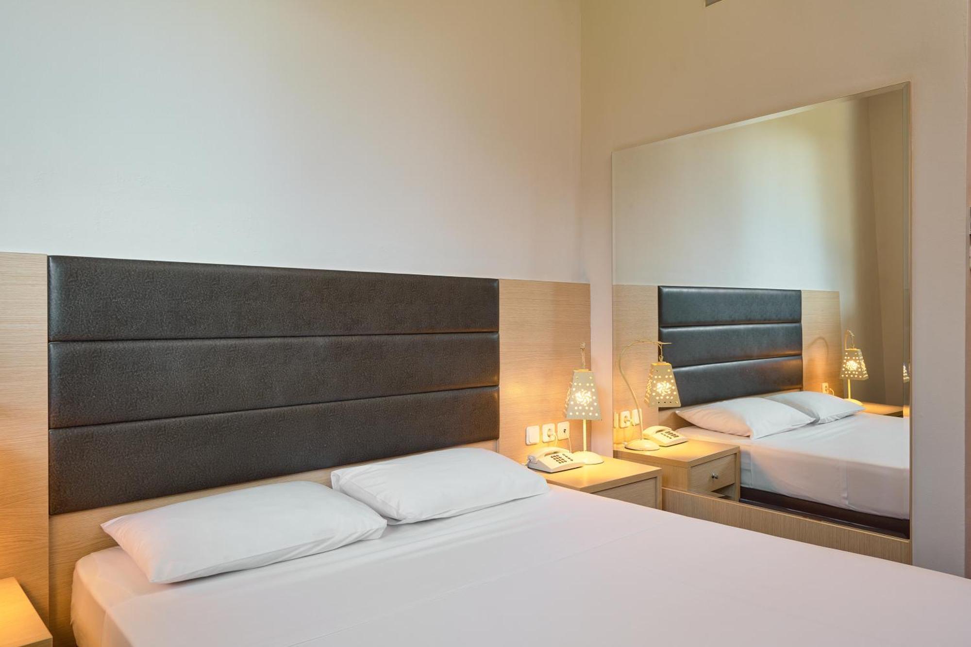 Iris Hotel Терми Экстерьер фото