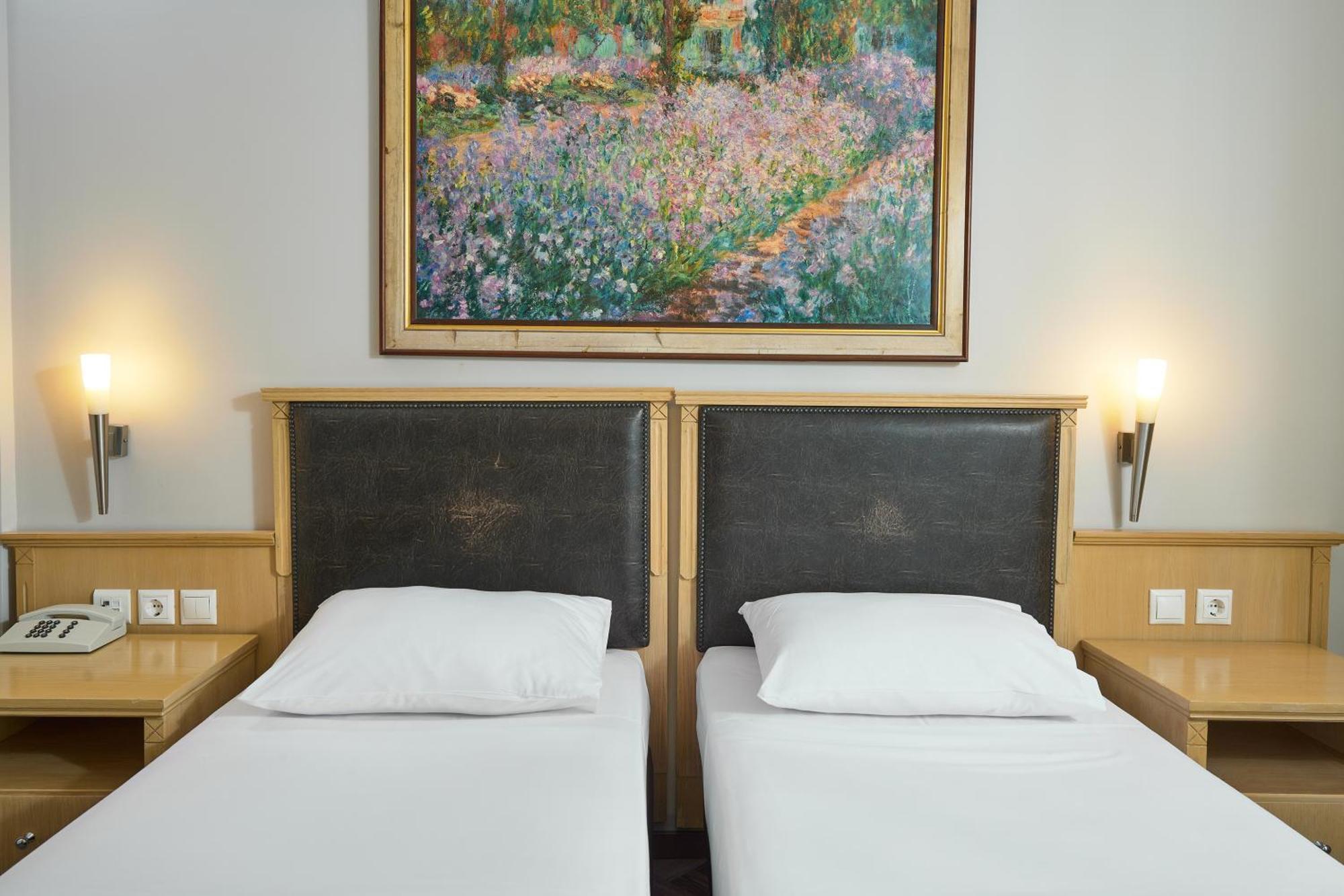 Iris Hotel Терми Экстерьер фото